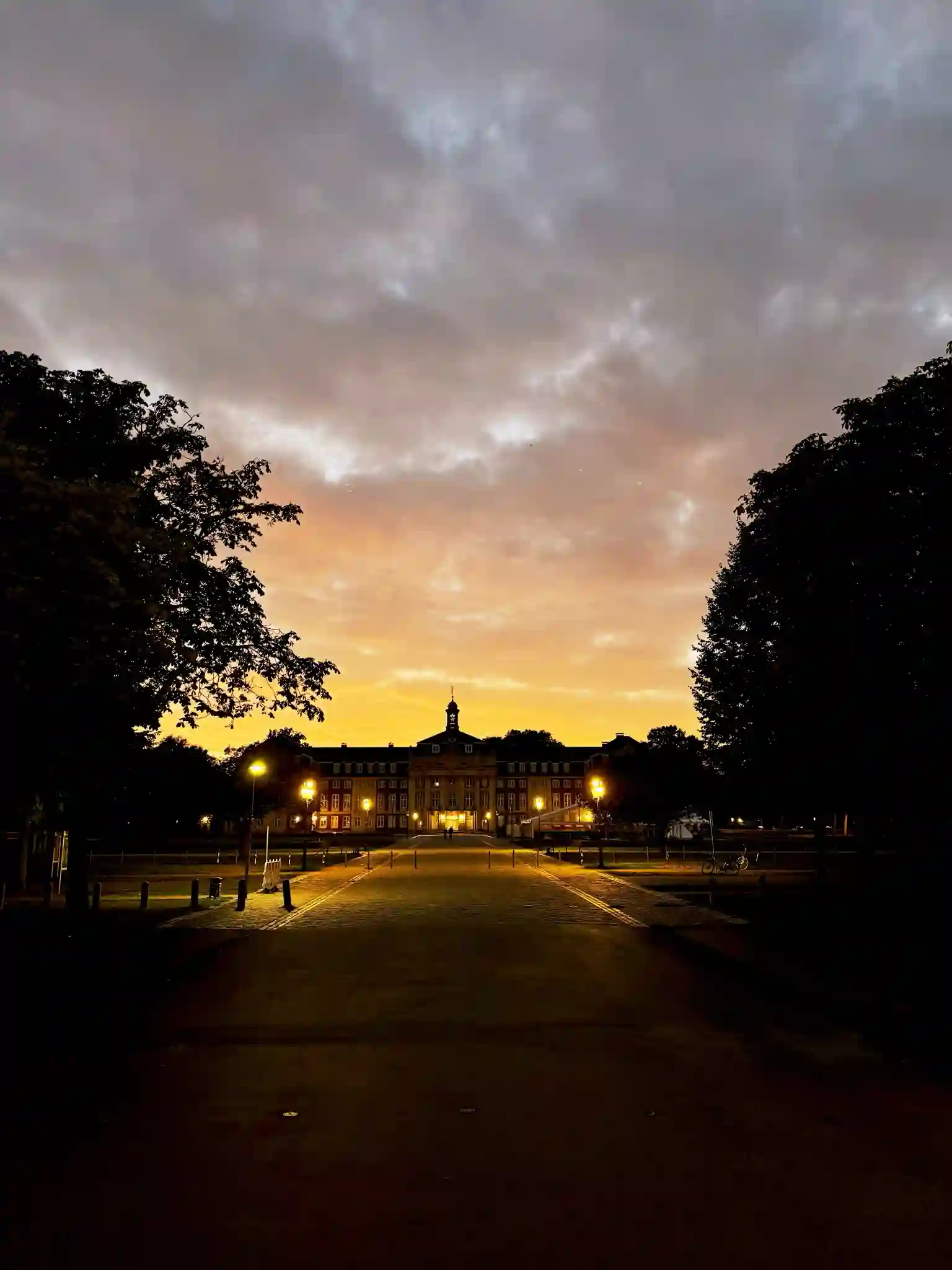 Schloss Münster im Spätsommer